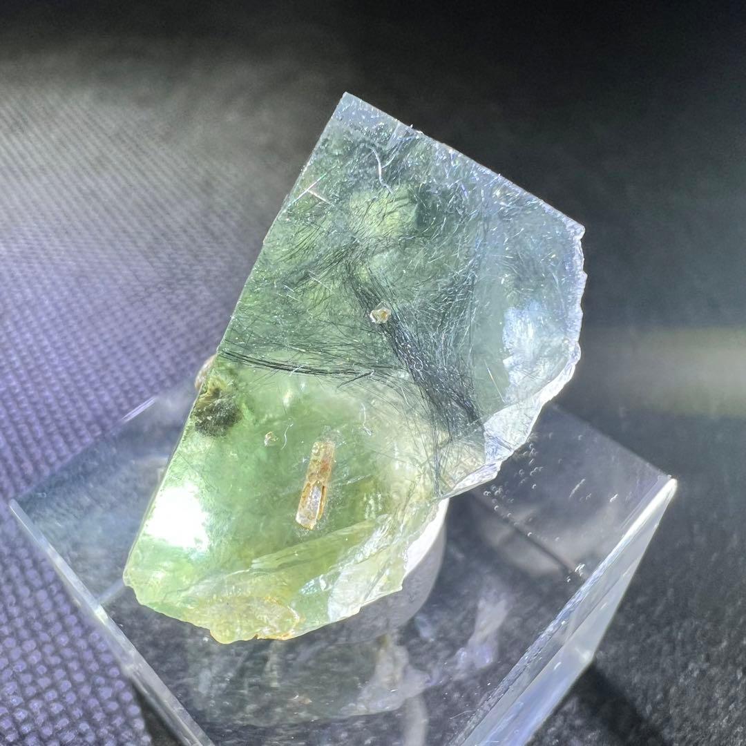 ヤオガンシャン⭐︎ラビットヘアーフローライト⭐︎「萌葱色」