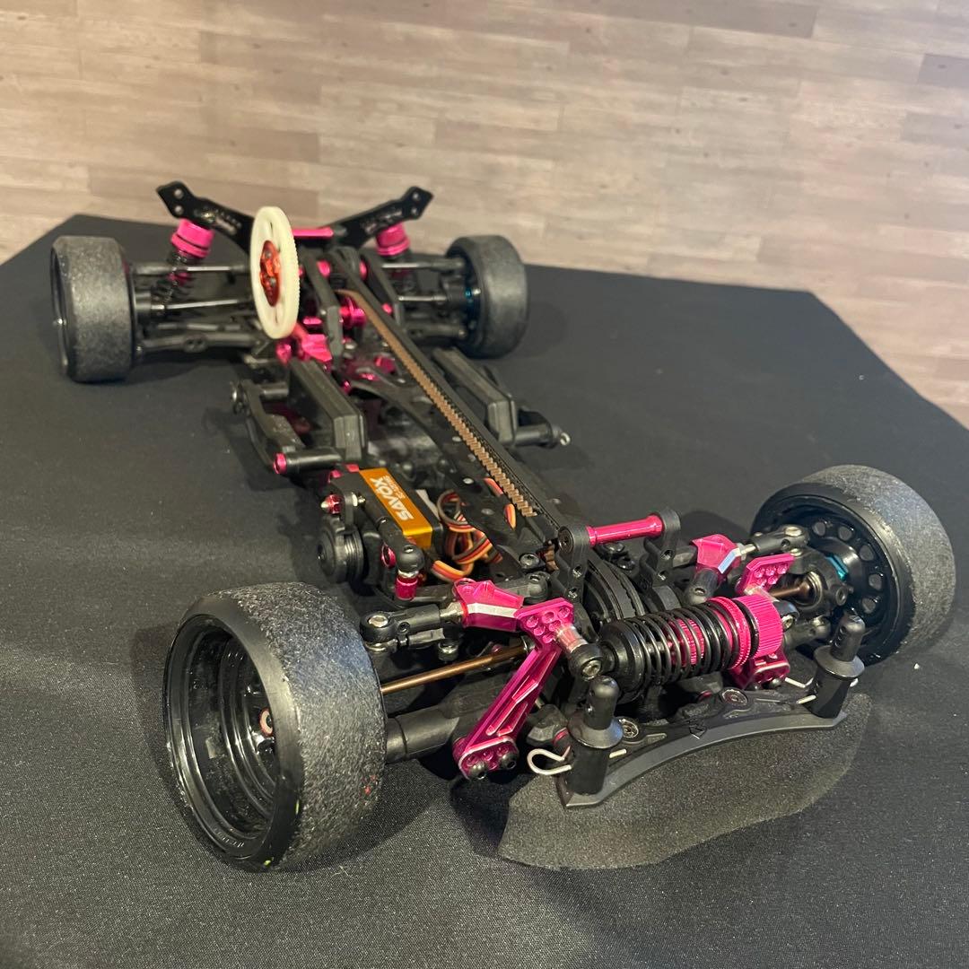 サクラ sakura d4 シャーシ、サーボ付1/10 rc ラジドリ