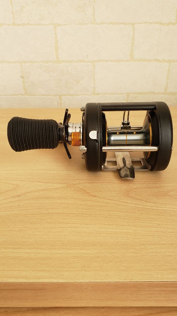 ダイワ Daiwa CLASSIC UTD 300L 未使用 釣り リール