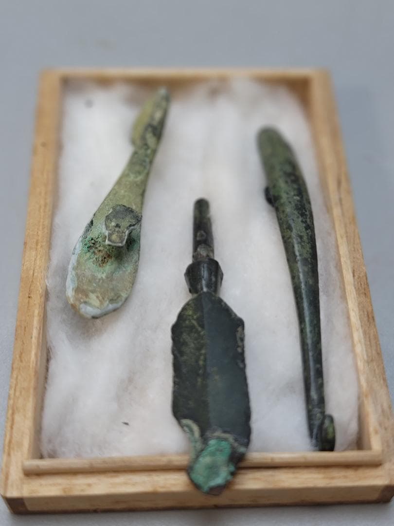 中国美術 青銅 帯駒 鏃 三件まとめて 古美術