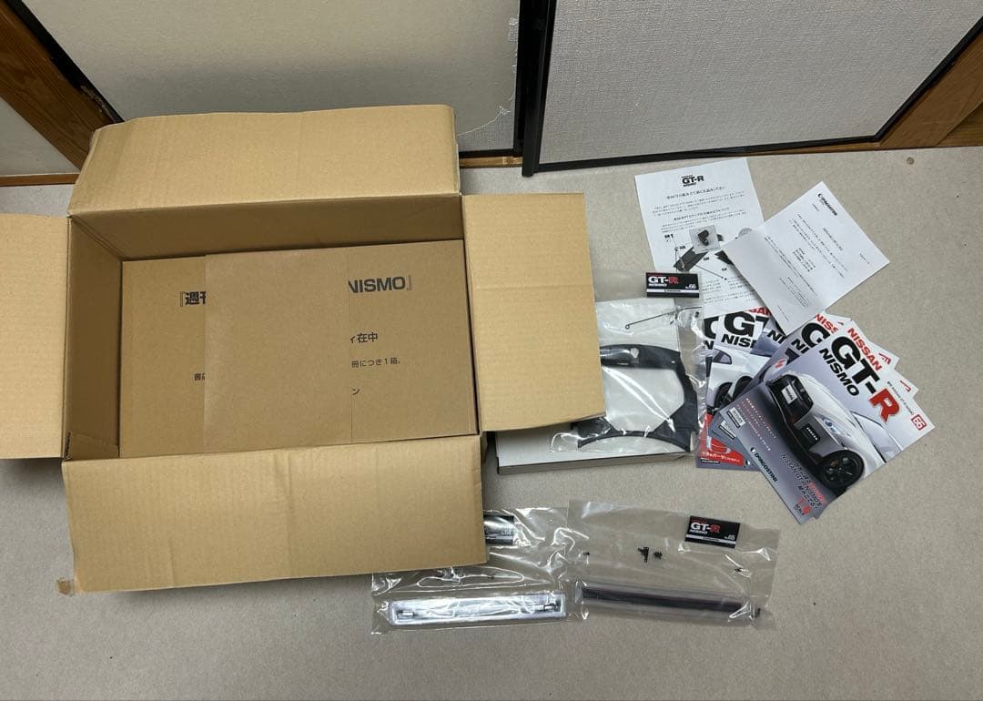 H*p様 ディアゴスティーニ　NISSAN GT-R NISOMO 1~100コ