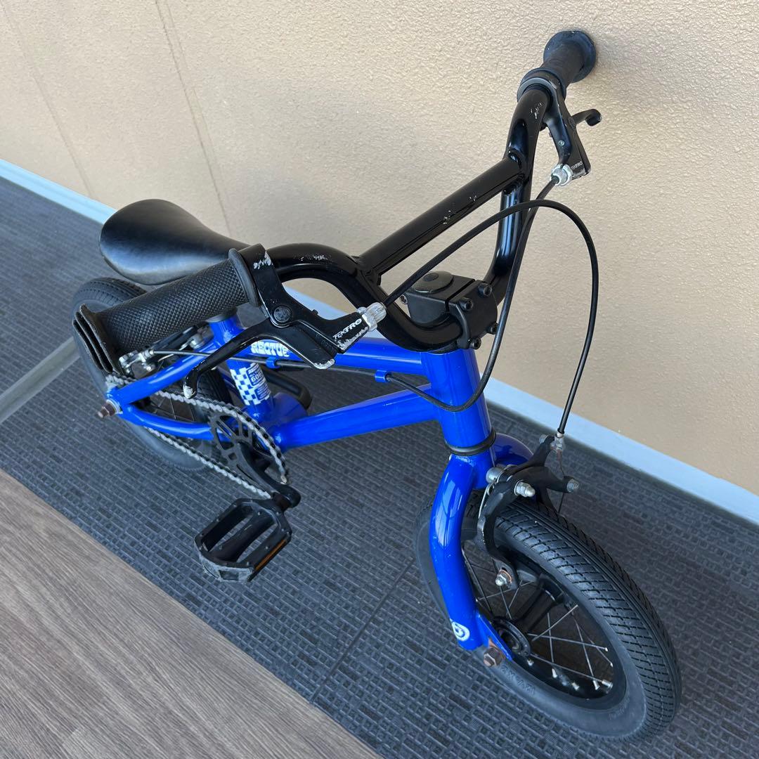 子供用BMX 12インチ DUCRCUS ONEダーカスワン W-BASE