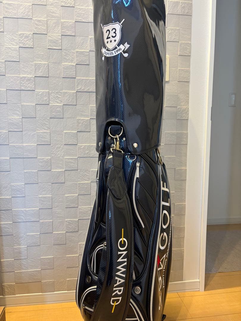 23区　ONWARD キャディバッグ(ヘッドカバー3点付き)