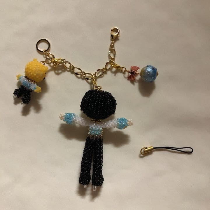 お値下げ⭐︎スケート好き男の子⭐︎あみぐるみビーズストラップチャーム⭐︎3点セット