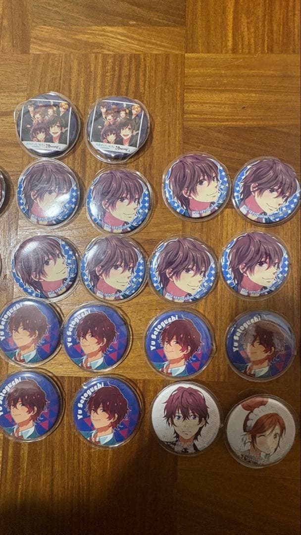 瀬戸口優と榎本夏樹の缶バッジ 30個セット