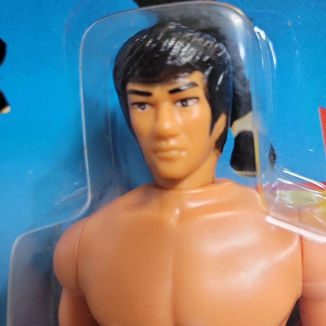 ブルース・リーフィギュア　ラーゴ社敵付き２体セット　レア品