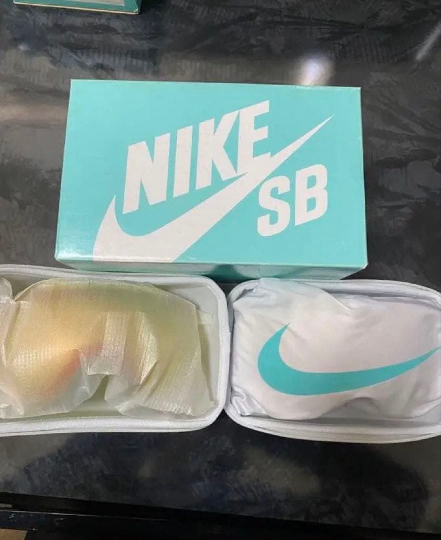 Nike SB ゴーグル ミラーゴールドレンズ