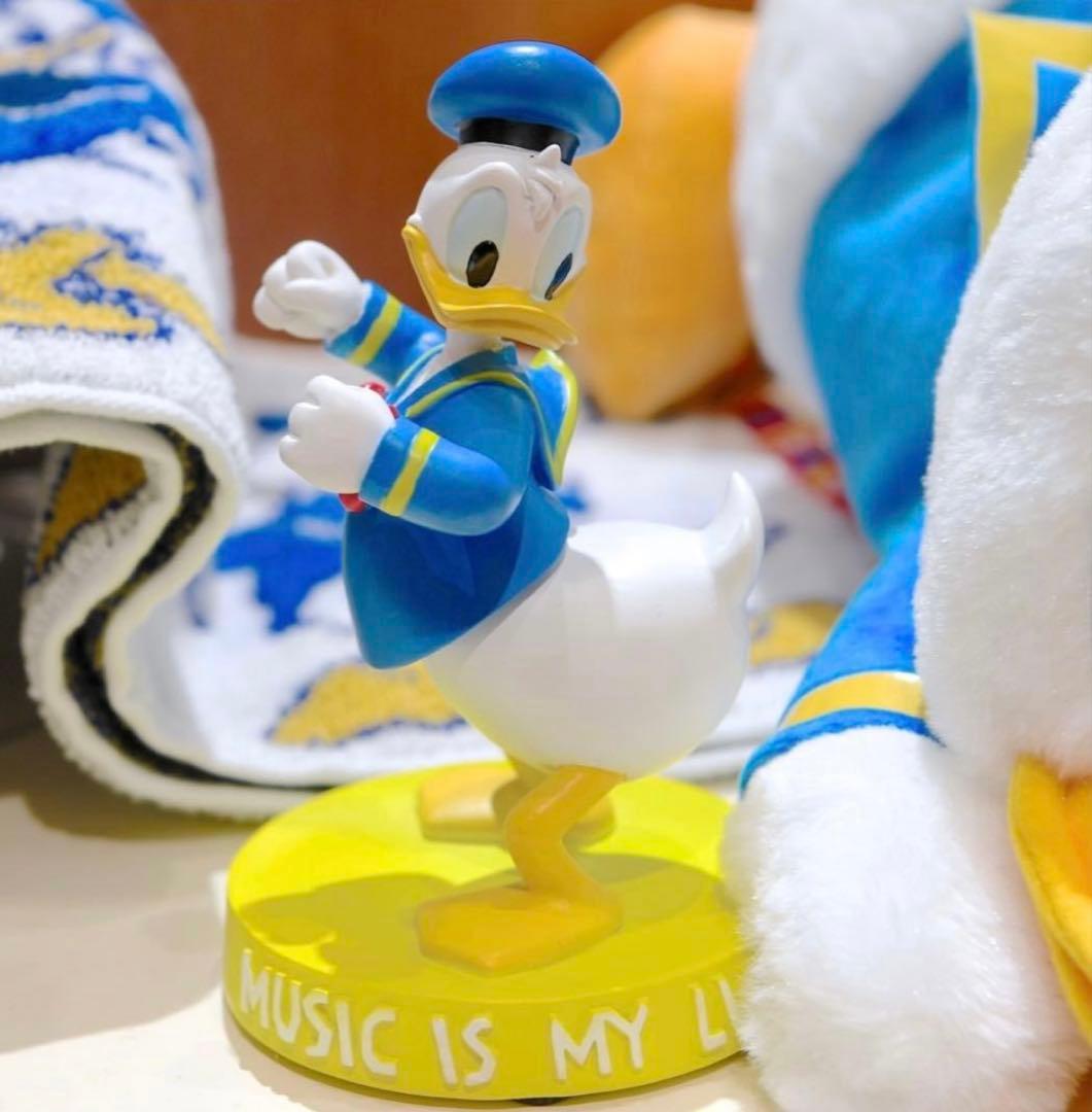 【最終お値下げ】入手困難！！ ディズニーストア ドナルド フィギュア