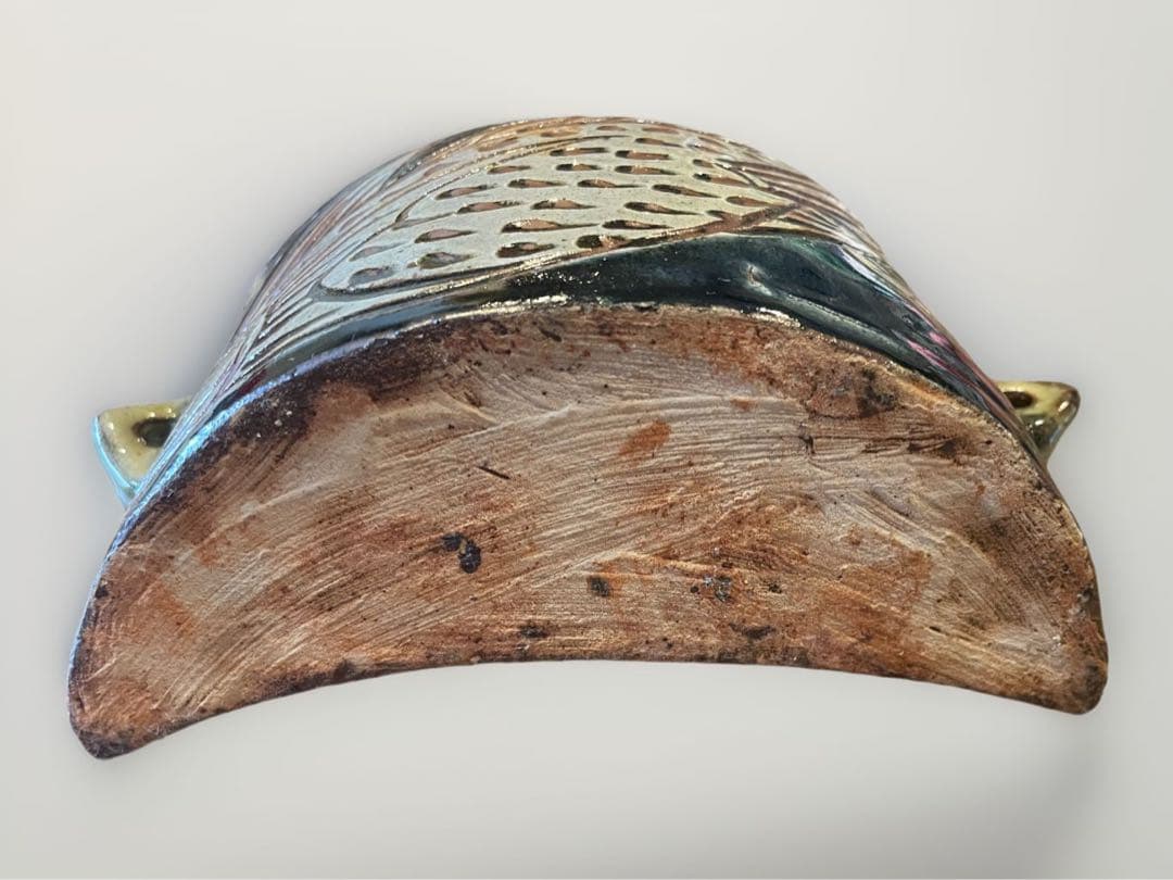 沖縄伝統工芸家　人間国宝　金城次郎作　魚文抱瓶