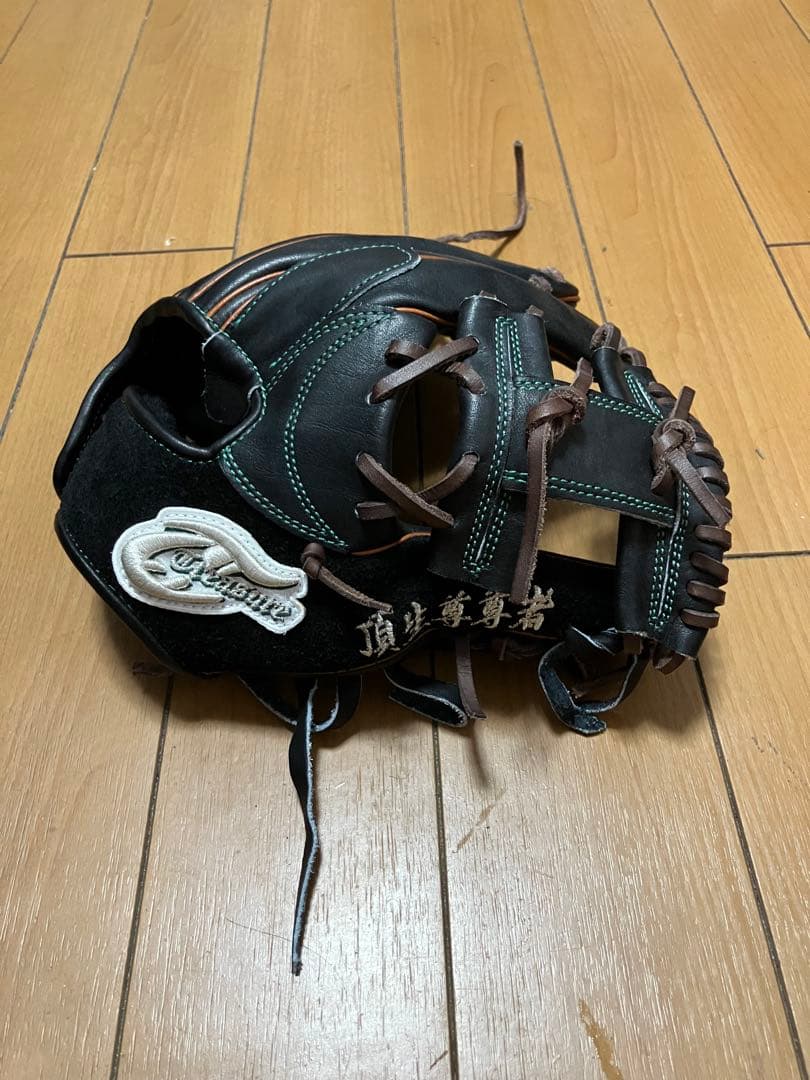 【値下げ中】トレジャー　グラブ　オーダー　軟式用　内野用