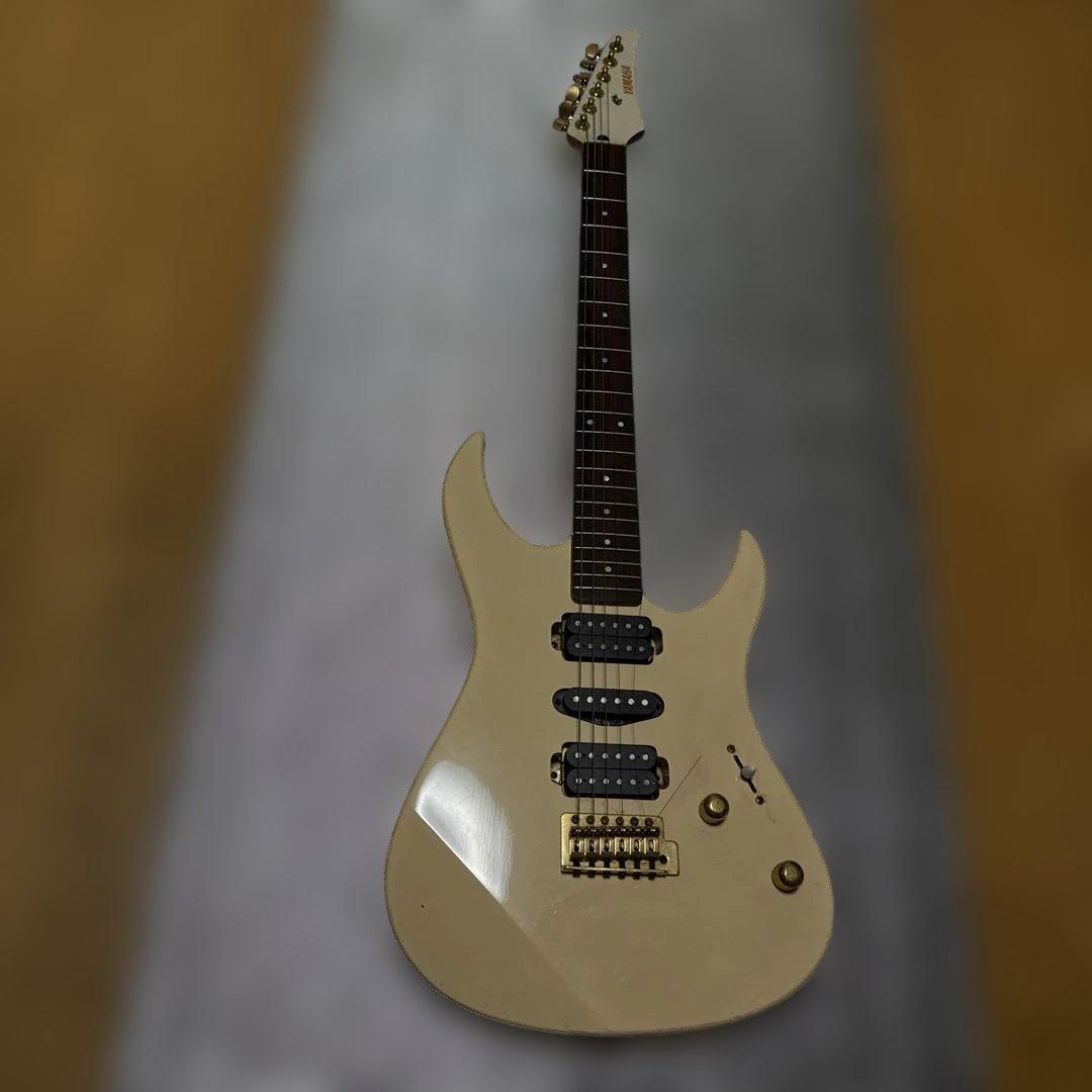 YAMAHA エレキギター アイボリー