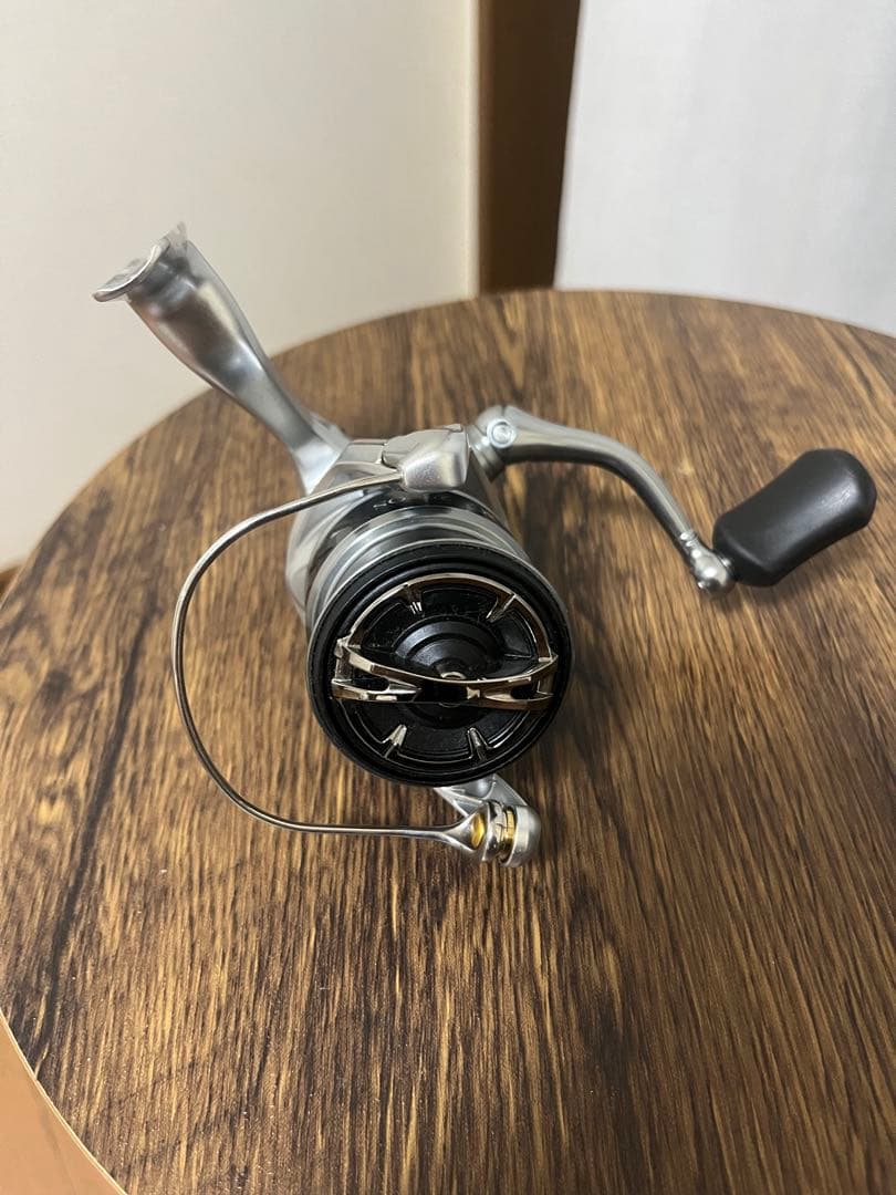 シマノ　15 ストラディック　2500HGS-K