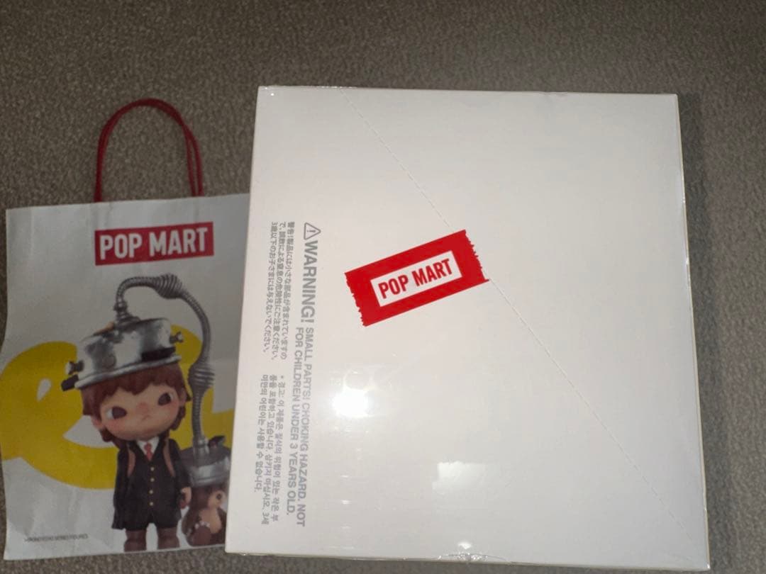 正規品　未開封Labubu Big into Energy アソート1ボックス