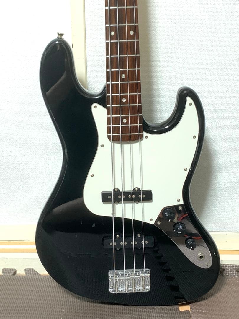 Squire by fender JB スクワイヤー ベース jazz ジャズ