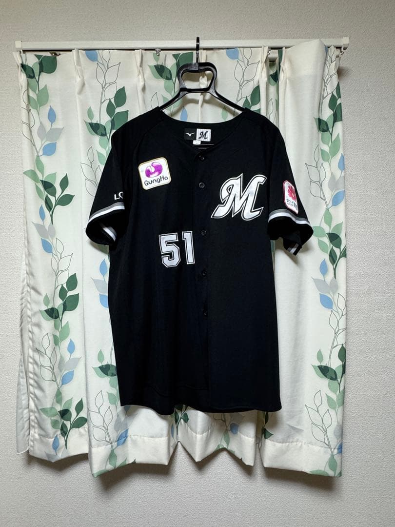 千葉ロッテマリーンズ　ビジターユニフォーム　山口航輝選手