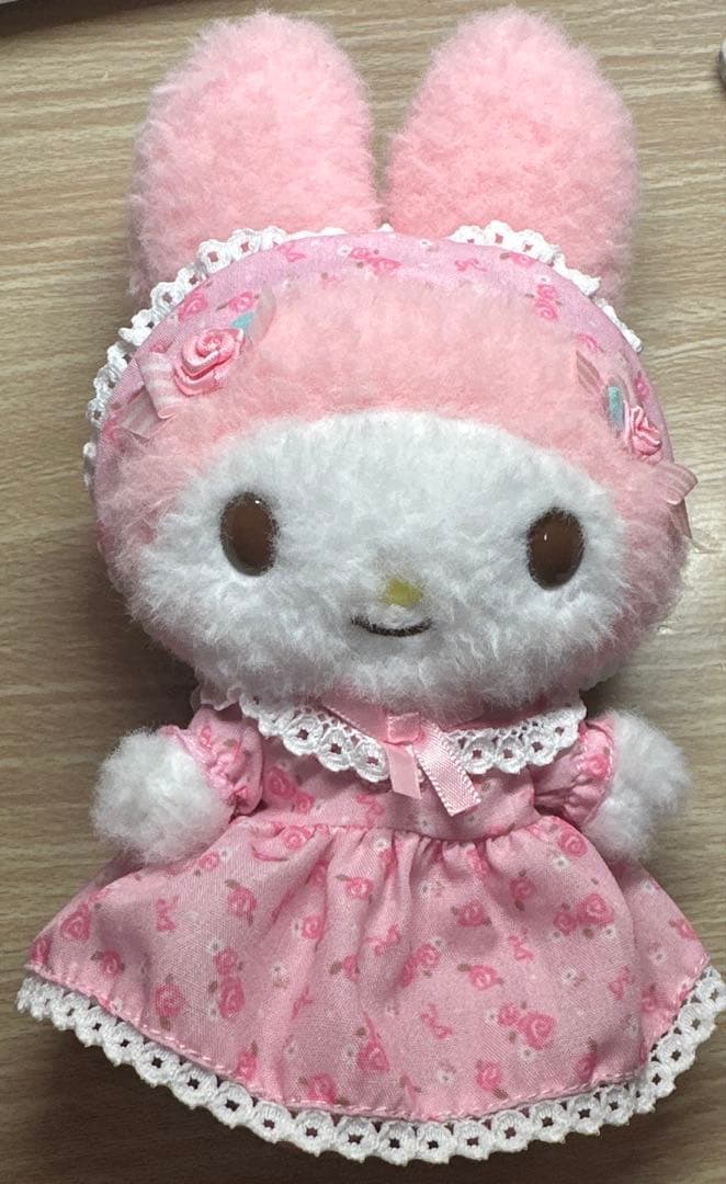 サンリオ　マイメロ　My Melody モモメロ　マスコット　ぬいぐるみ