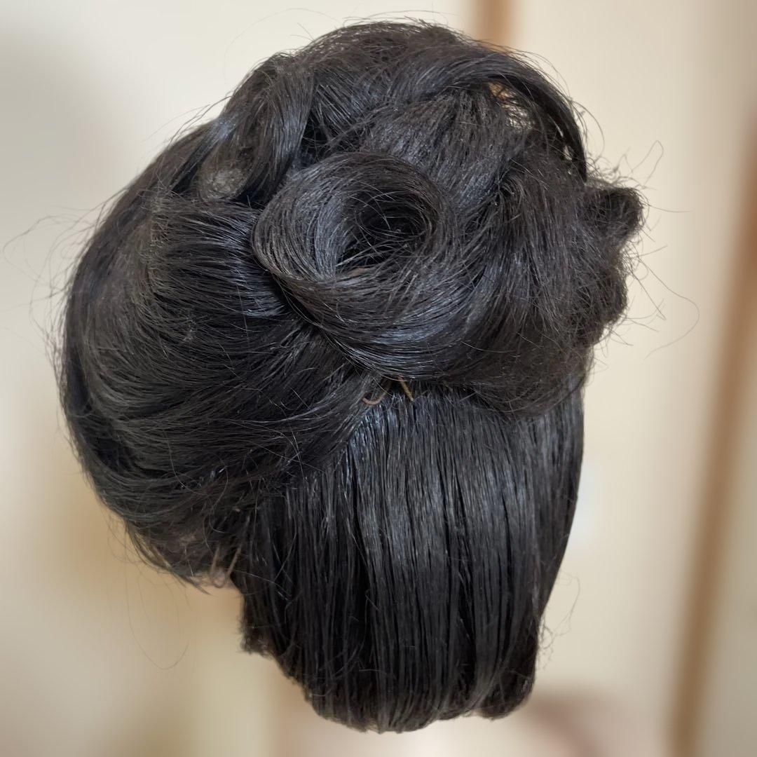 ベージュのマネキン（スリーブ付き）