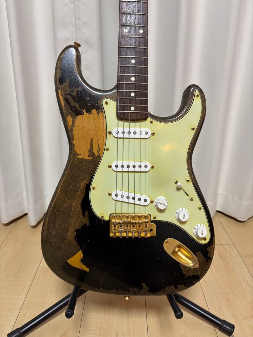 お正月John Mayer Black One レプリカFender JAPAN