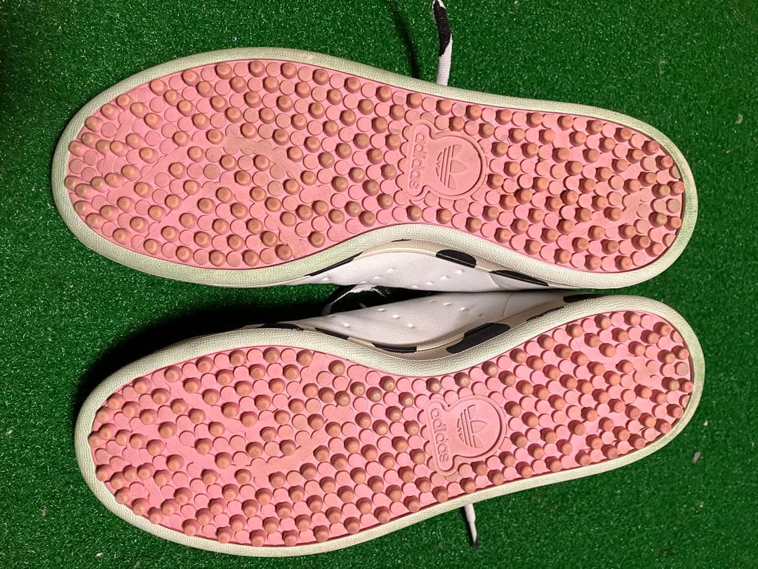 adidas Stan Smithゴルフシューズ 牛柄ソール シューズ