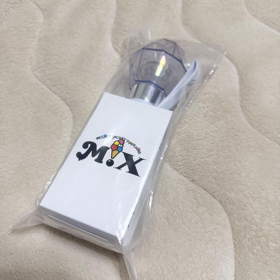 M!LK ミルクラスタルスティック3 ペンライト