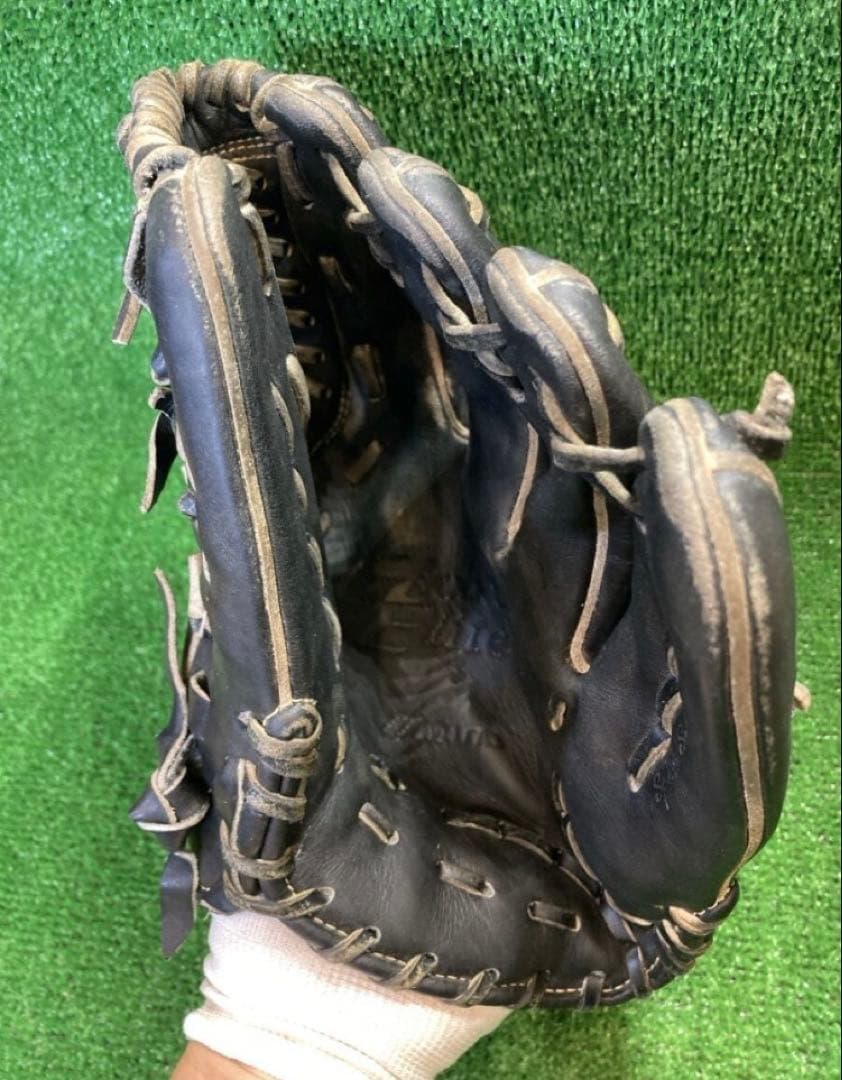 【修理済・即戦力】ミズノ グローバルエリート 一般軟式用 内野手用 グラブ