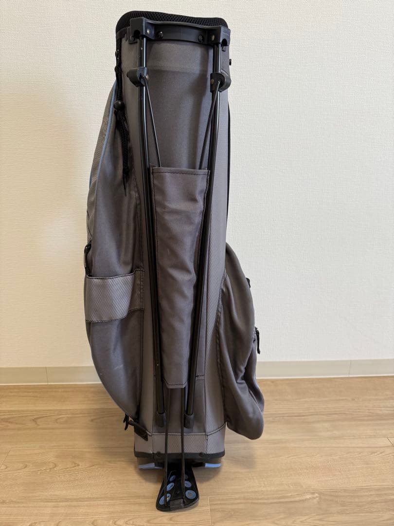 Oakley グレー スタンドキャディバッグ
