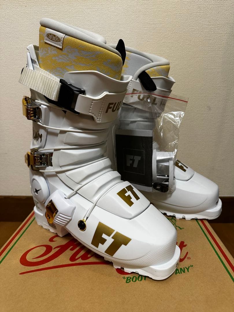 「新品未使用」希少 FULL TILT CLAIM FTS 26.5