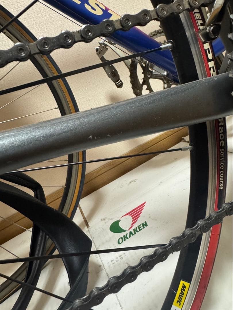 cannondale caad12 サイコンスタンドヘルメット