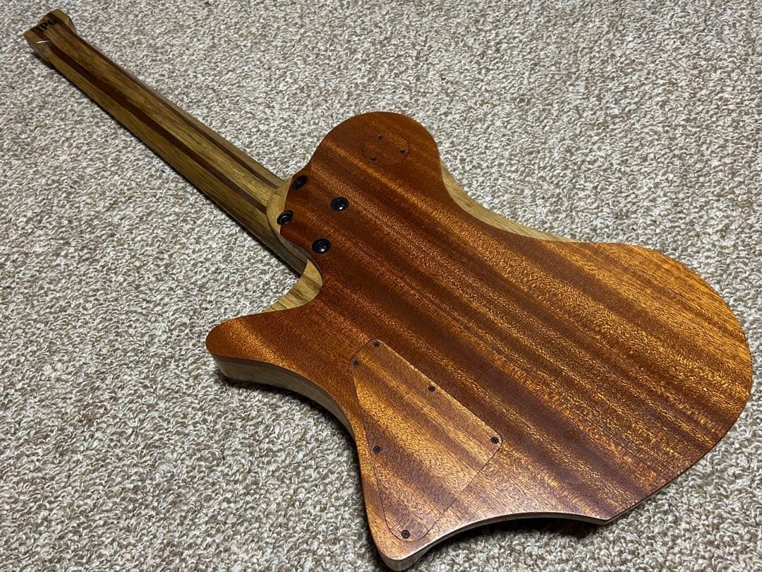 最終値下げ JPG オーダーメイドギター 7弦 ヘッドレス