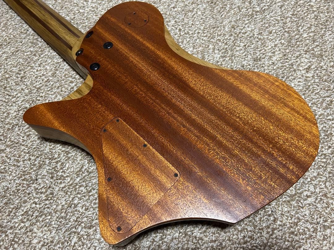 最終値下げ JPG オーダーメイドギター 7弦 ヘッドレス