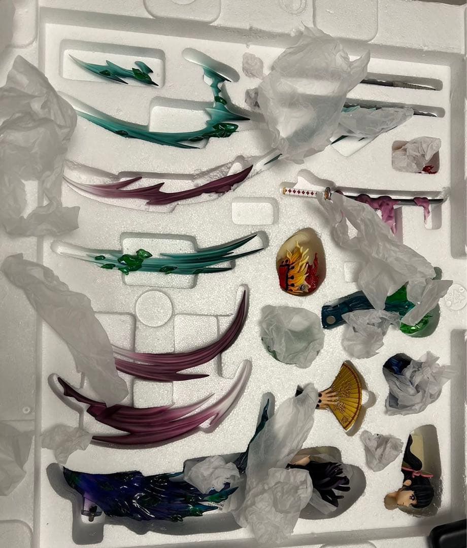 鬼滅の刃 嘴平 伊之助 栗花落カナヲ フィギュア ガレージキット