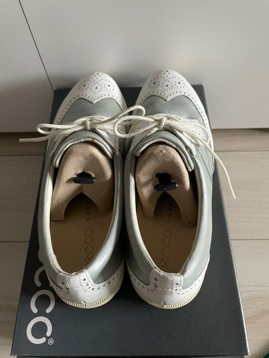 エコー　レディース　ゴルフシューズ