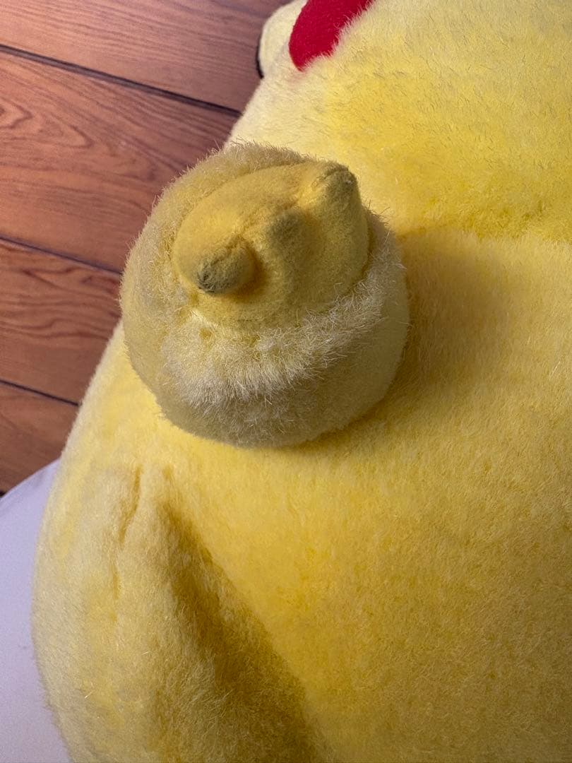 ピカチュウ　初期　等身大ぬいぐるみ