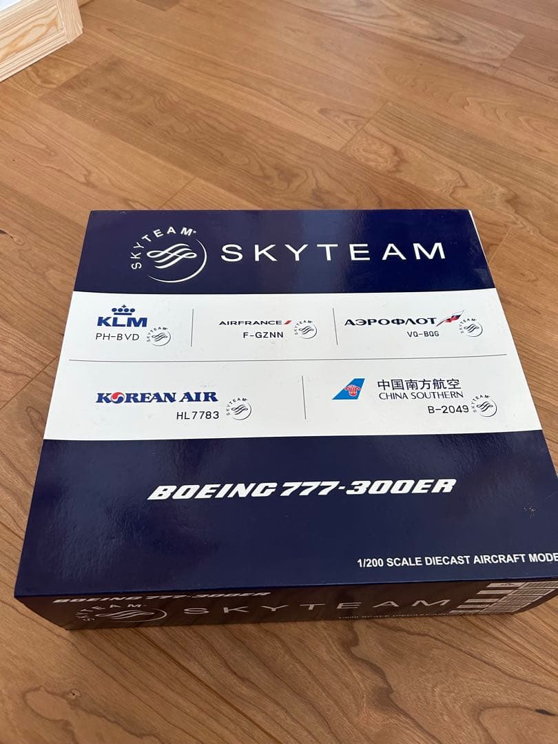中国南方航空　 B777-300ER sky team 特別塗装1/200
