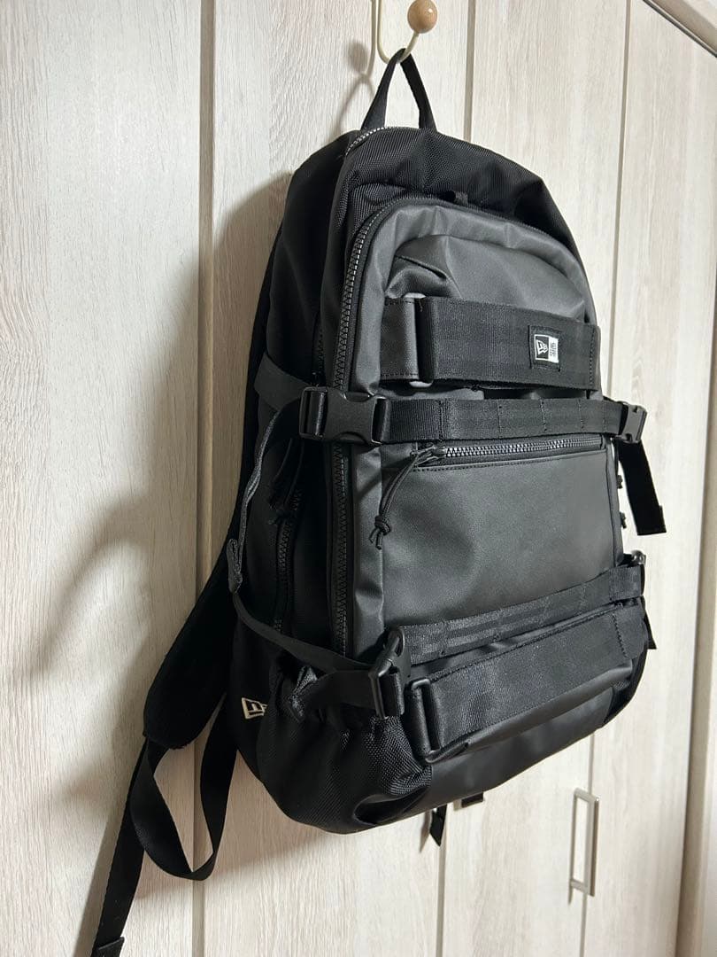 NEW ERA TPU 33Lスケートボードパック　リュック　バックパック