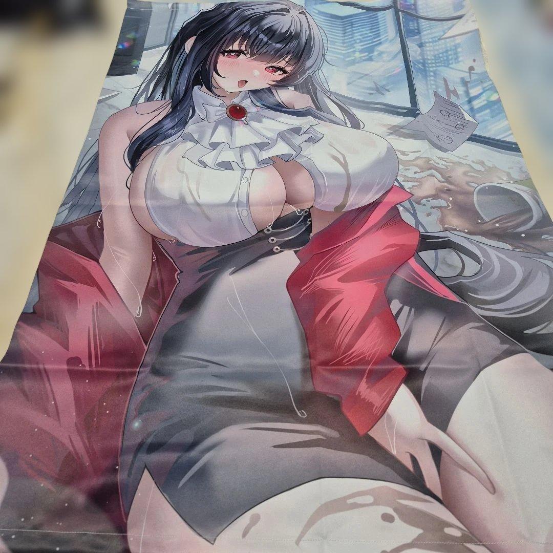 アズールレーン⚠️キャラクタータペストリー 女性(B1)