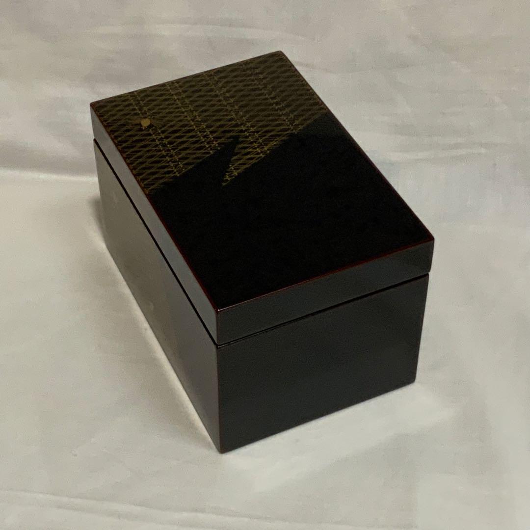 茶道具　漆塗り茶箱と茶器のセット　未使用