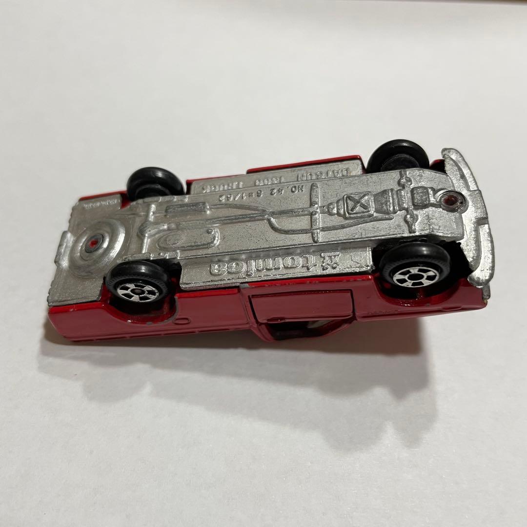 トミカ ダットサントラック　香港製