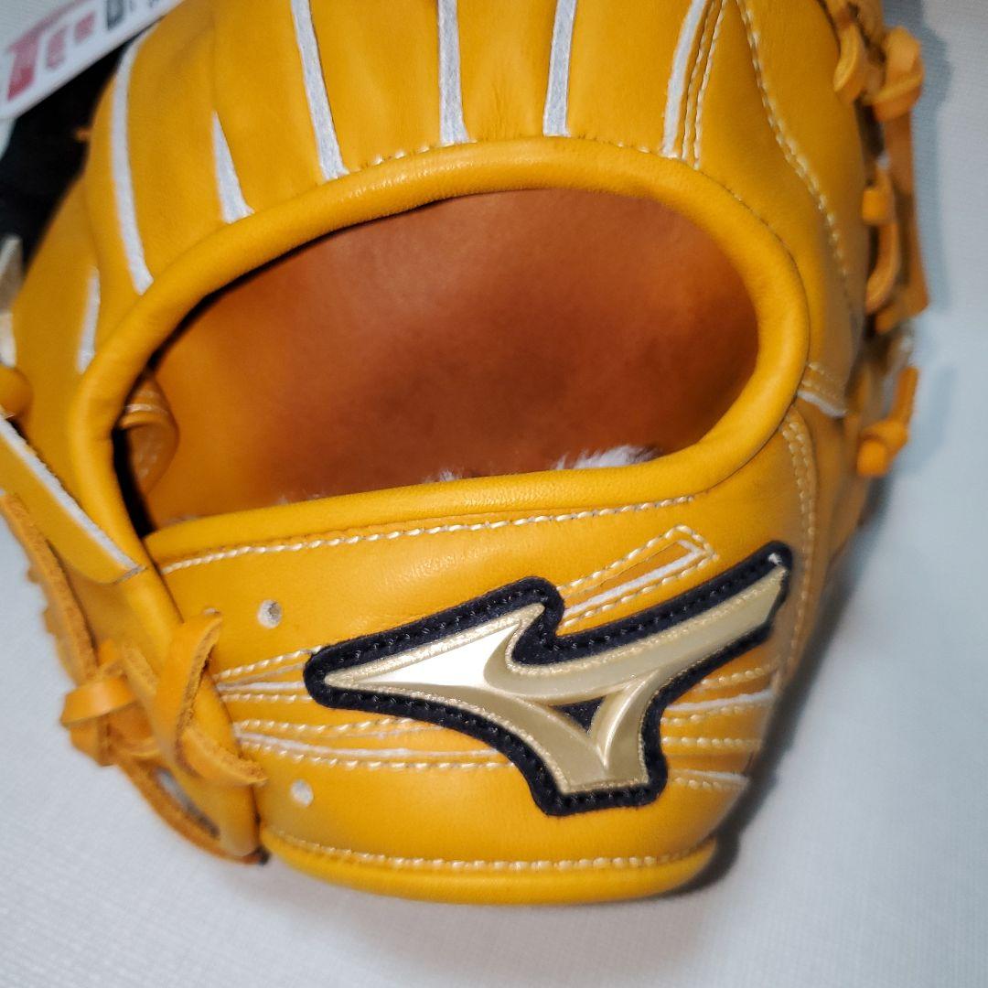 Mizuno Global Elite 軟式グローブ 内野手用[やや色焼けあり]