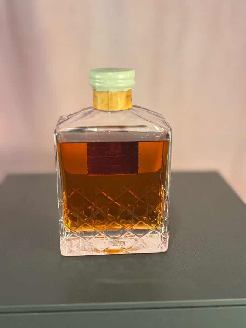 未開封 サントリーインペリアルウイスキー カガミクリスタル古酒