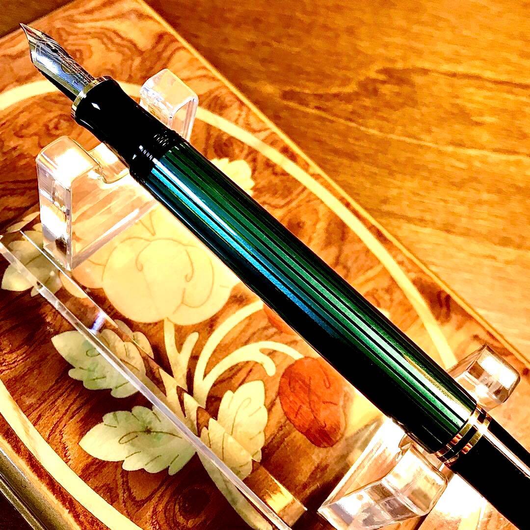 ☆超お勧め☆書き味抜群☆美しいペリカン万年筆M400グリーン縞(EF)