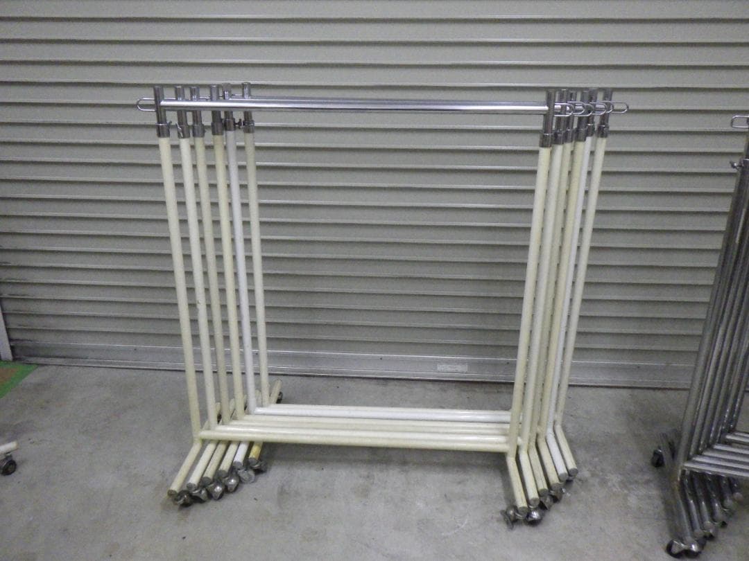 【直接引き取り限定】 ハンガーラック １６台セット 催事 店舗什器