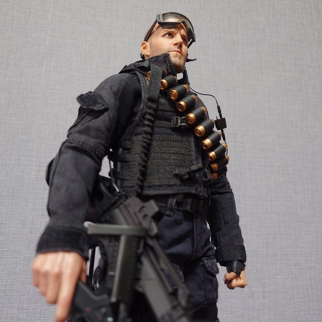 ジェイソンステイサム・カスタムフィギュア (ニューブラッドver)取り置き中