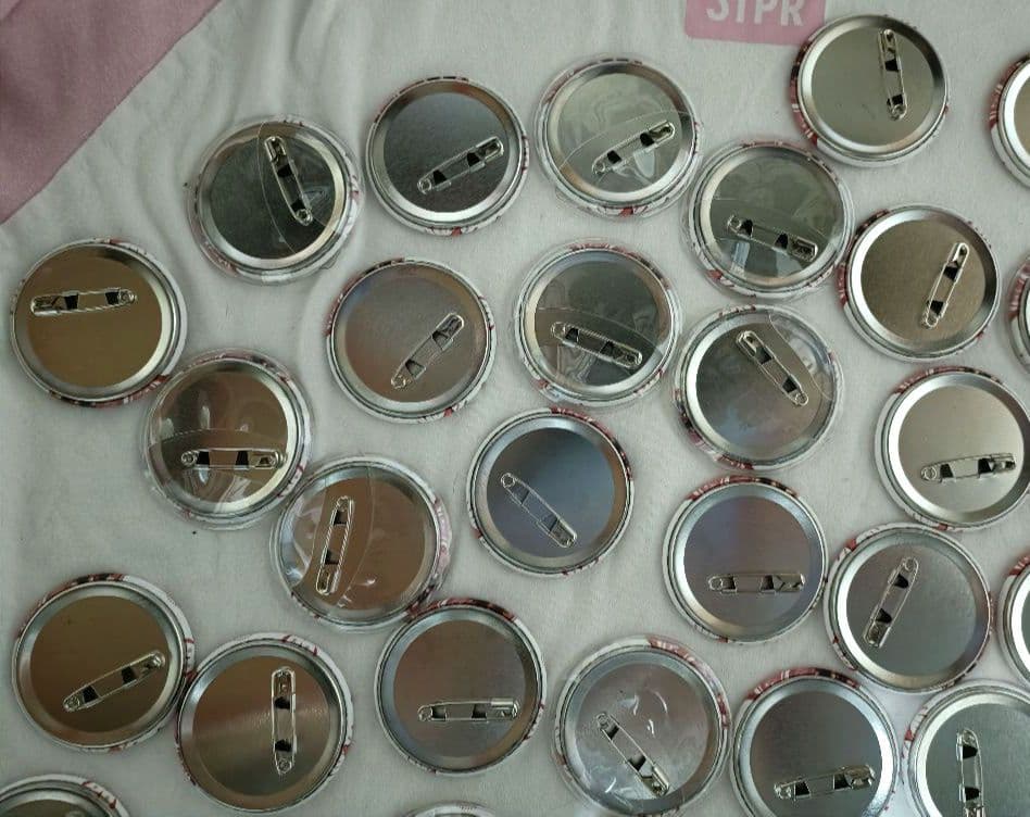 すとぷり　莉犬　缶バッチ　2022　summer 等身