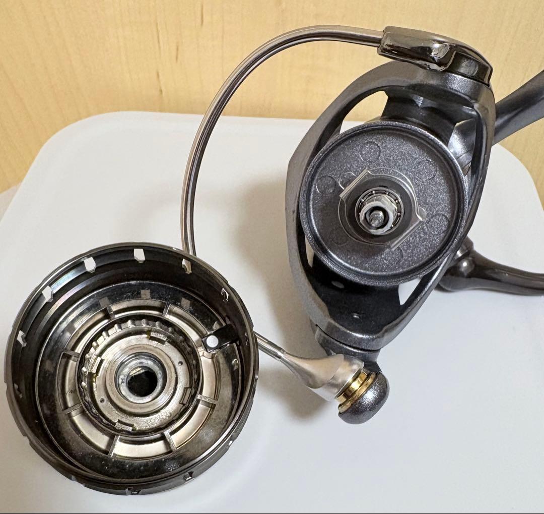 Daiwa LUVIAS 2508PE-H ルビアス　ダイワ