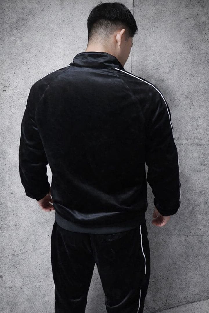 ベロアセットアップ　上下セット　ライン入り