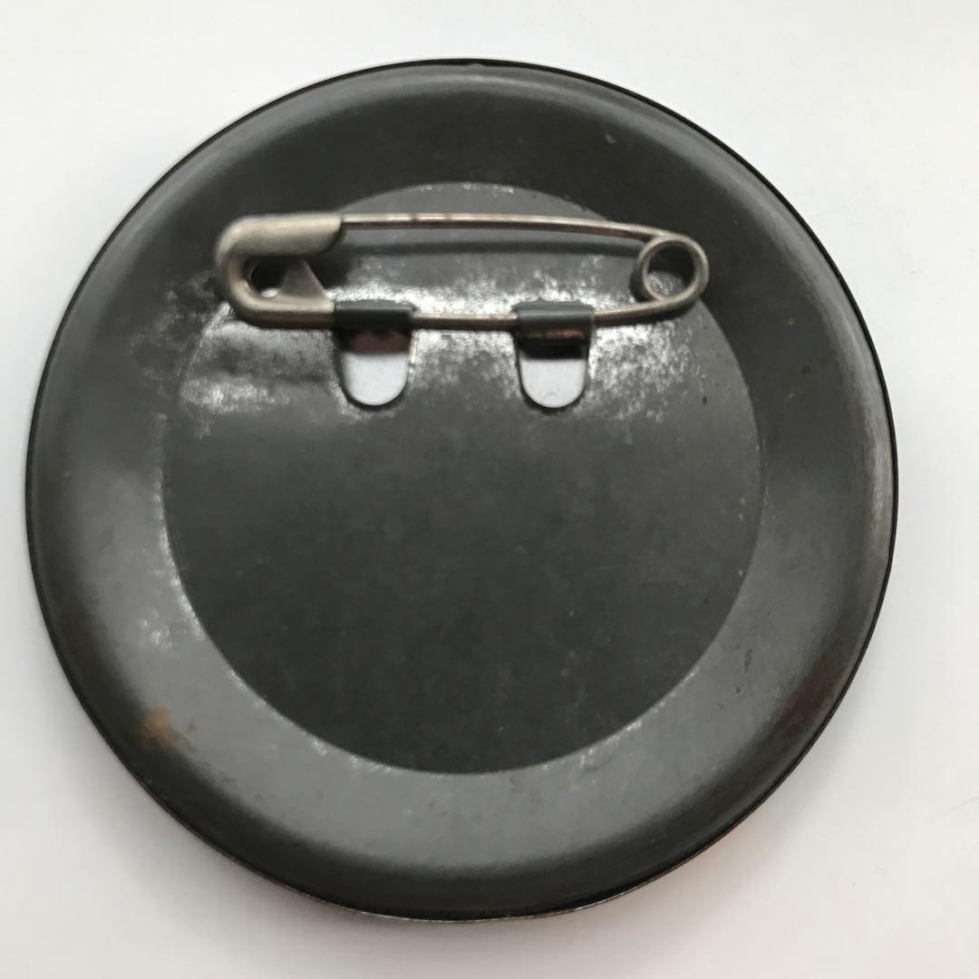 【希少】クレヨンしんちゃん　シロ　初期　缶バッチ 缶バッチ