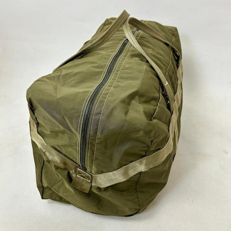 h*o様 【希少】【新品】仏軍 AERAZUR パラシュートバッグ 65L 金属