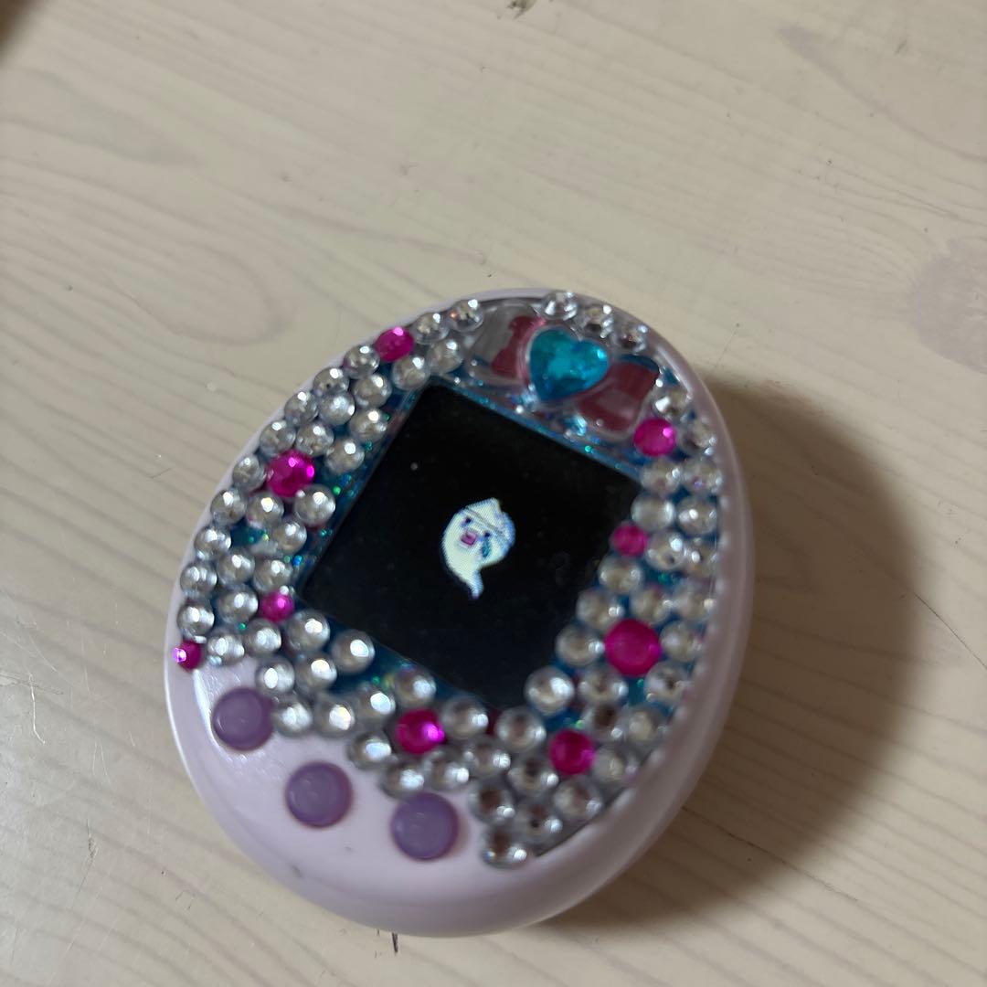 ビーズ装飾付きデジタルペット