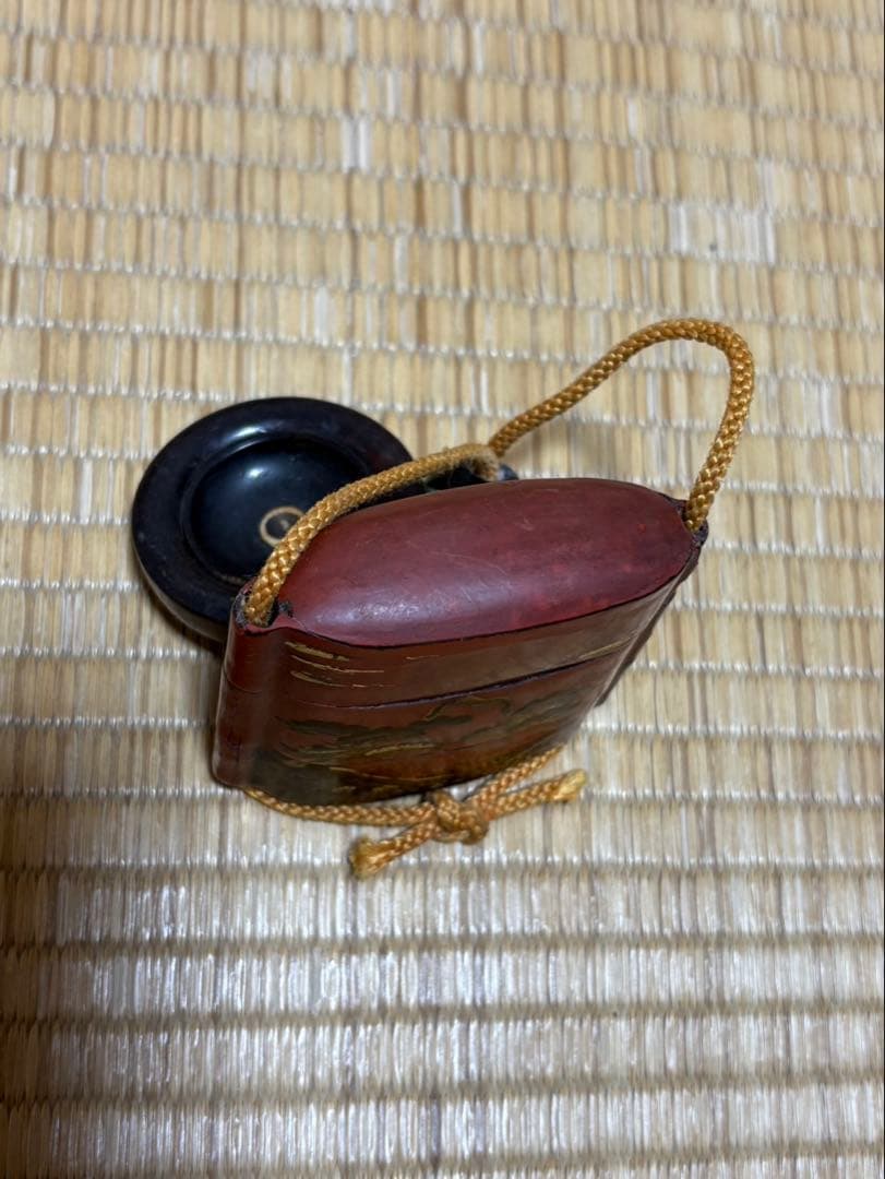 蒔絵　印籠　富士の図　根付け